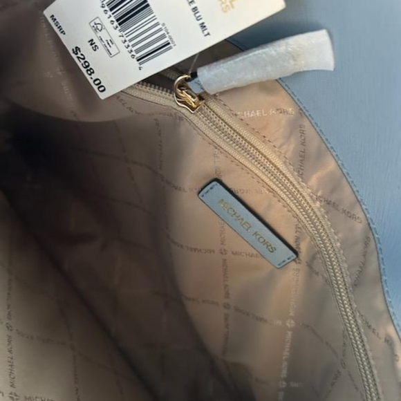 Michael Kors purse new - Picture 7 of 7